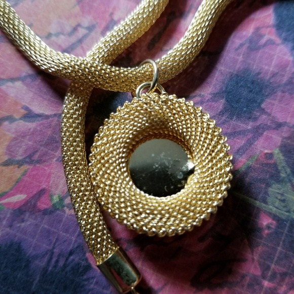 Vintage | Jewelry | Vintage Woven Medallion Necklace Gold Tone | Poshmark
